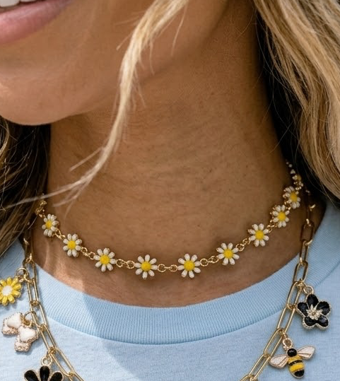 Daisy Flower Choker Necklace